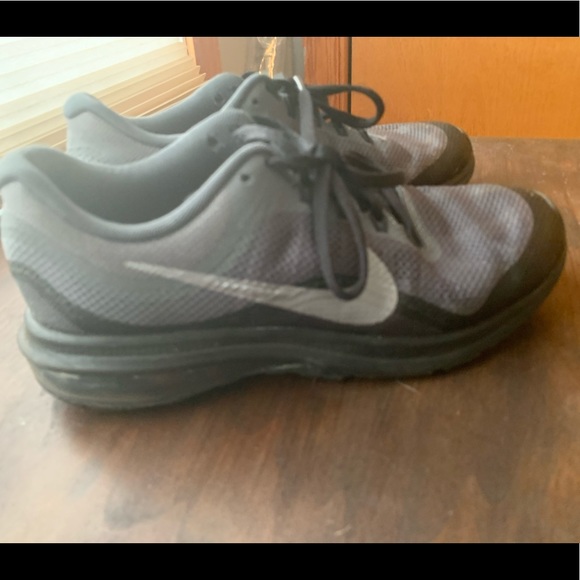 Youth 4.5 Nike Air Max - Picture 1 of 1